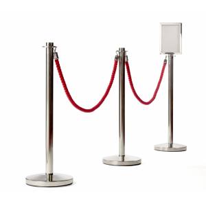 Stanchions / Posts & Ropes